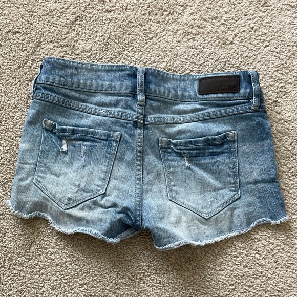 Bootlegger Light Wash Jean Shorts Size 24 Good Condition - Picture 2 of 2